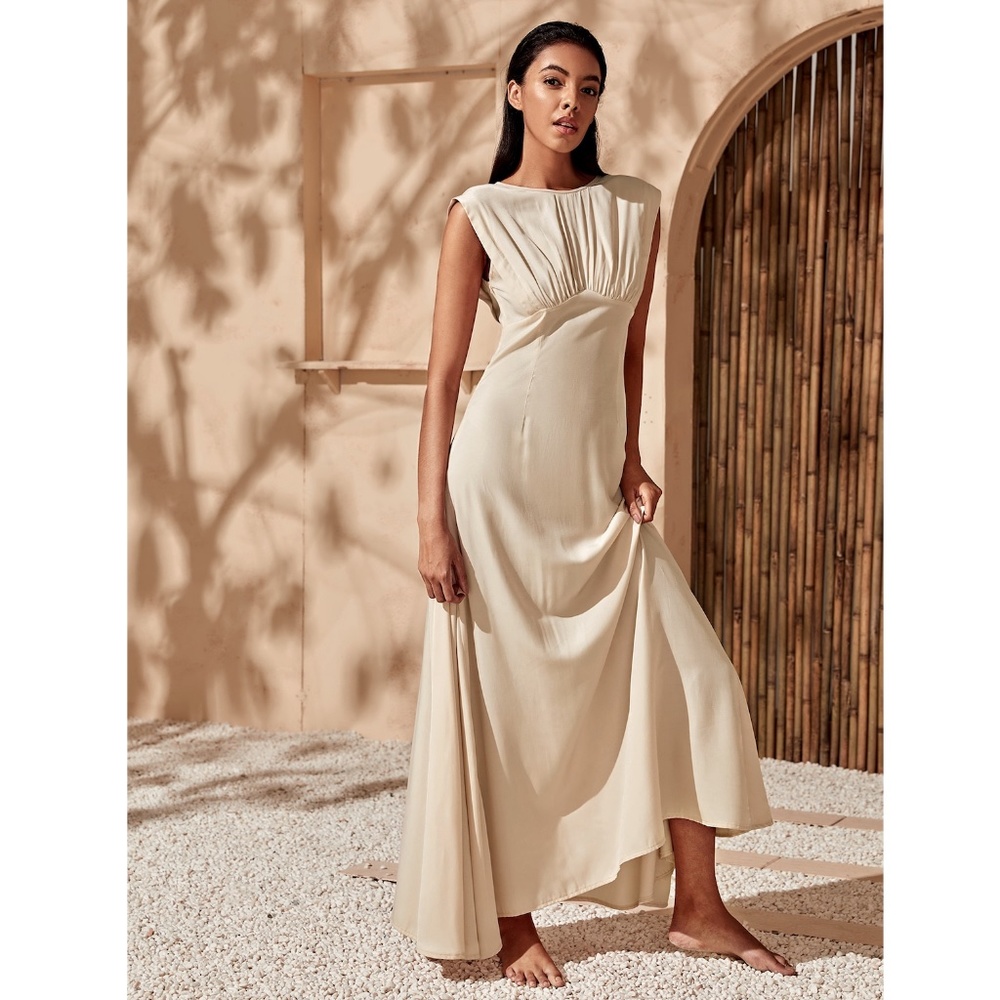 Beige Maxi Flared Elegant Dress - Picture 3 of 7